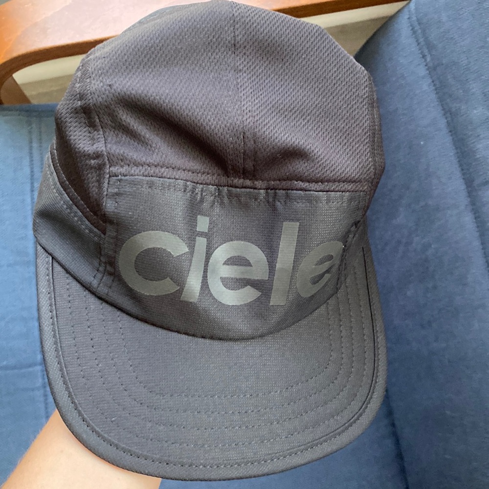 Black Ciele headwear
